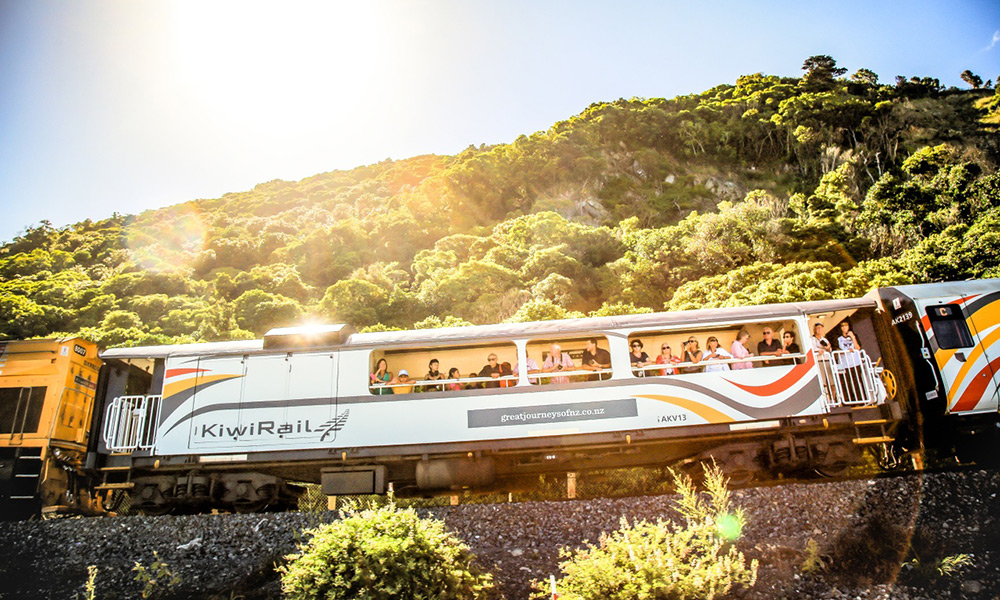 Coastal Pacific Train. Credit: Rob Pine