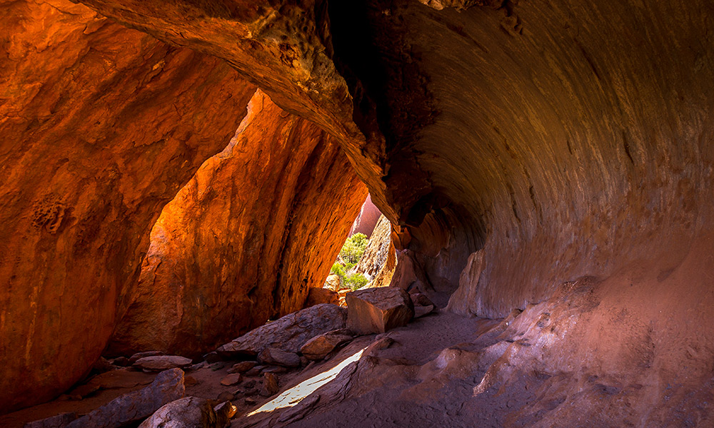 The unusual 'stone wave' at Uluru