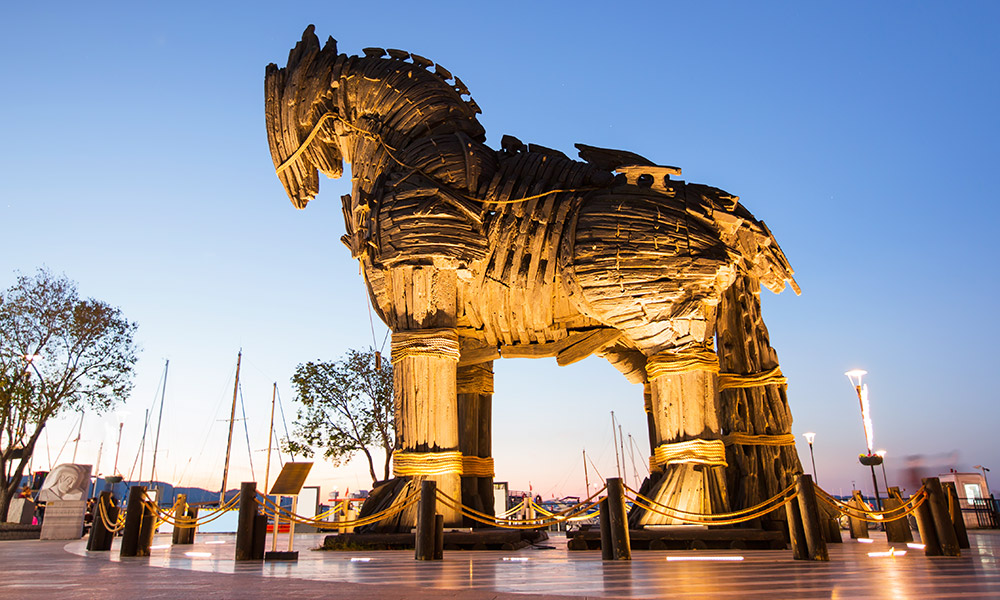 The Trojan Horse at Canakkale