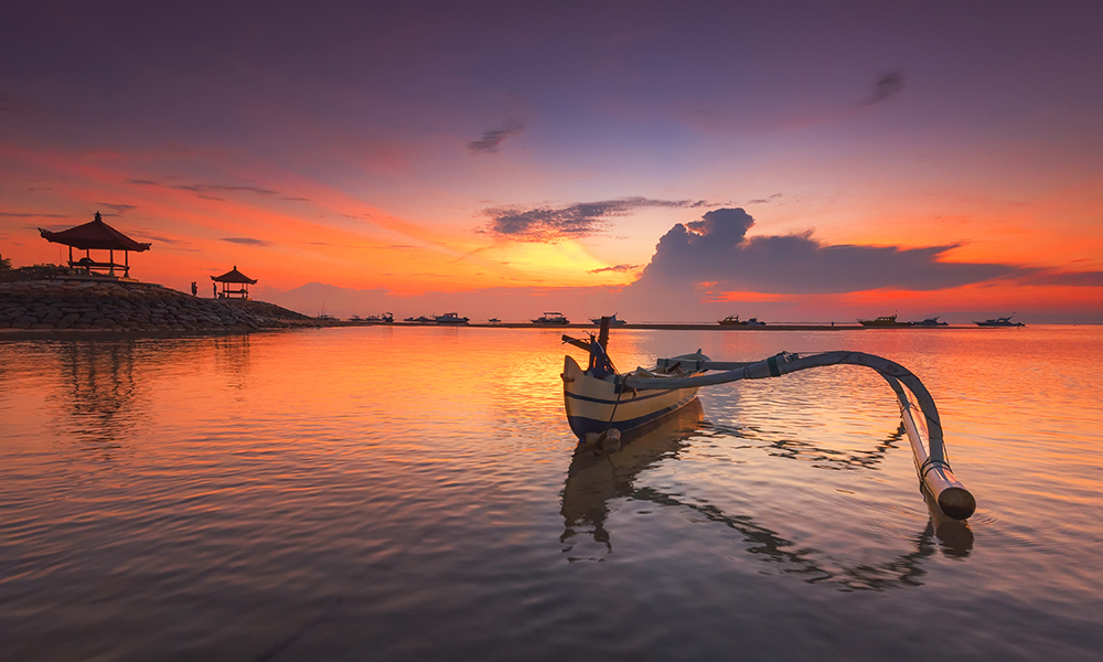 Traditional Balinese Jukung fishing boats can be seen on the beaches surrounding Bali.