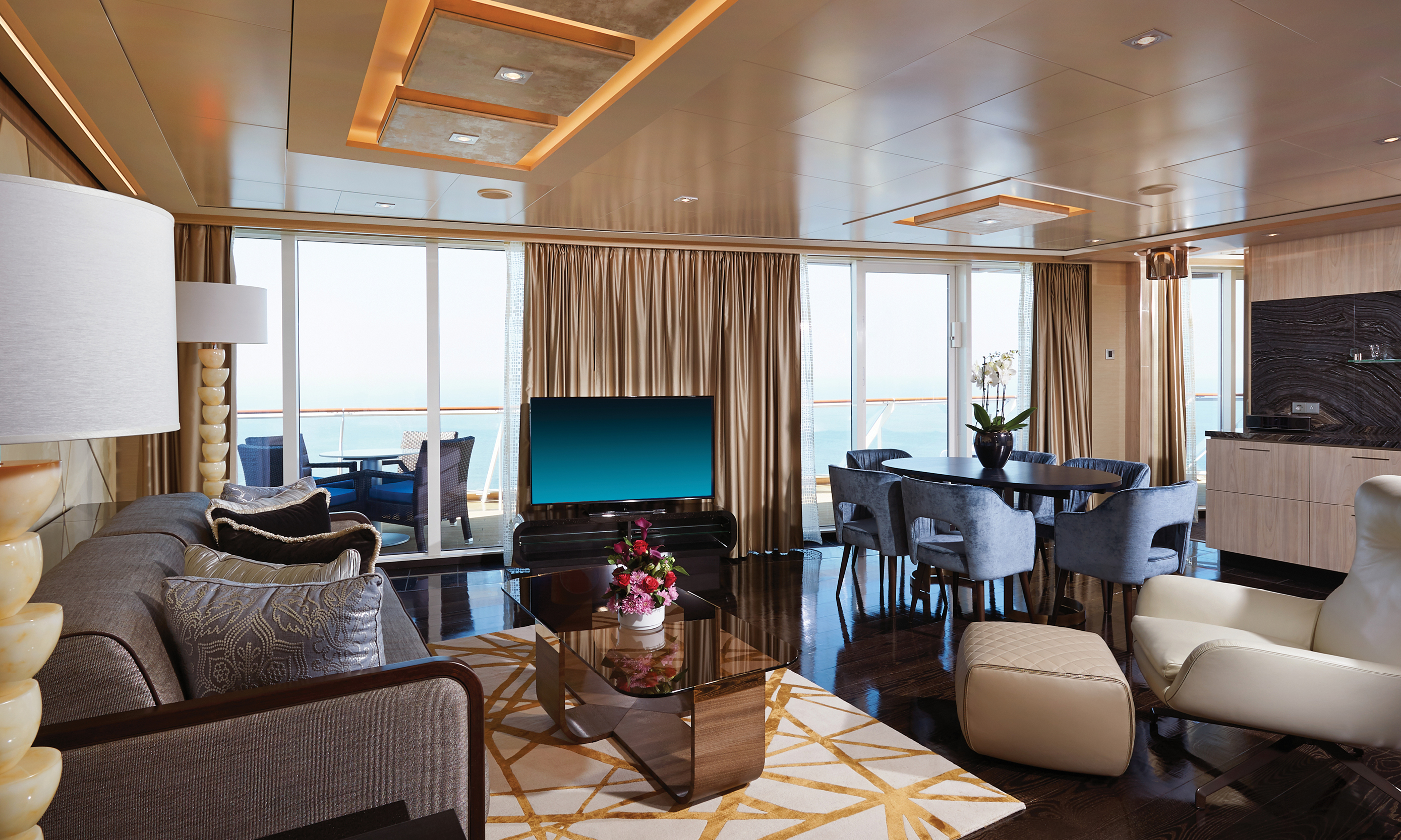 A Haven Deluxe Owners Suite aboard the NCL Bliss