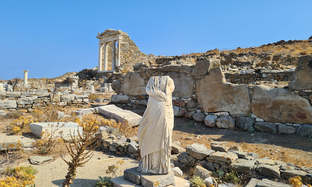 Delos