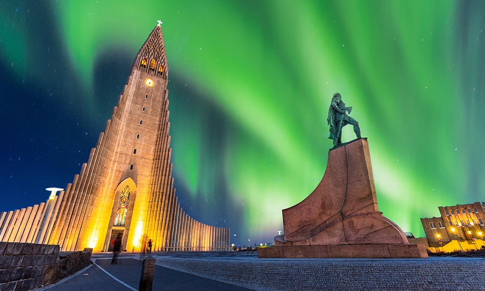 Hallgrimskirkja with Aurora Borealis, Reykjavik, Iceland.